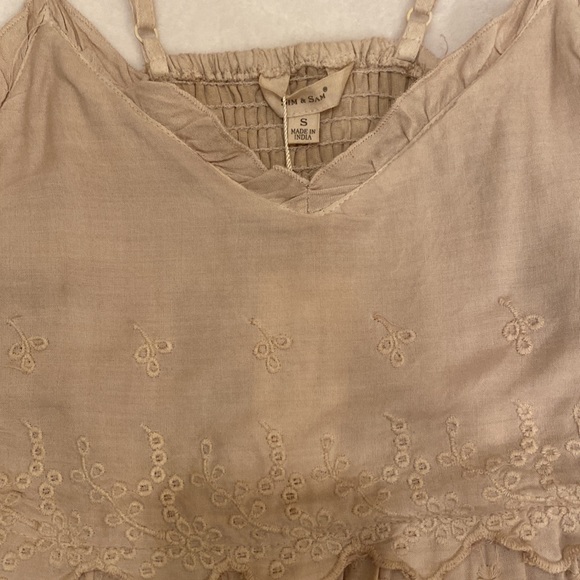 Women's Spaghetti Strap Top Size Small - Picture 3 of 3